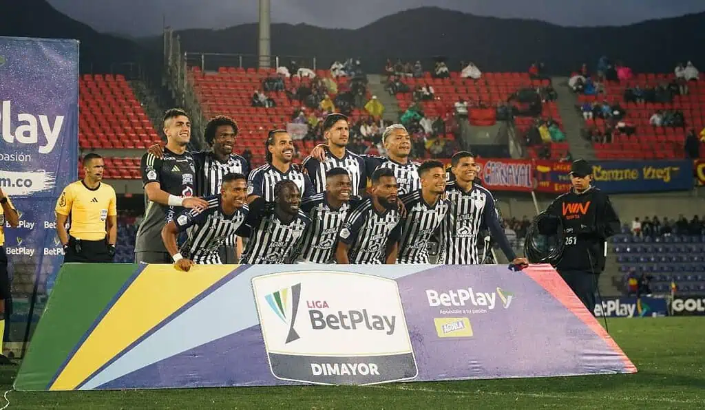 Fuad Char reabrió la polémica sobre el acuerdo de derechos de transmisión en el fútbol colombiano: “Es el peor negocio del mundo” Junior de Barranquilla