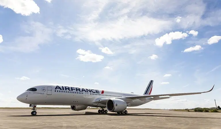 Air France anunció importante cambio en su vuelo directo de Bogotá a París.