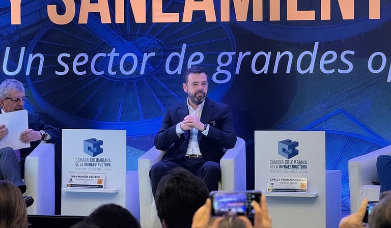 Alcalde Carlos Fernando Galán.