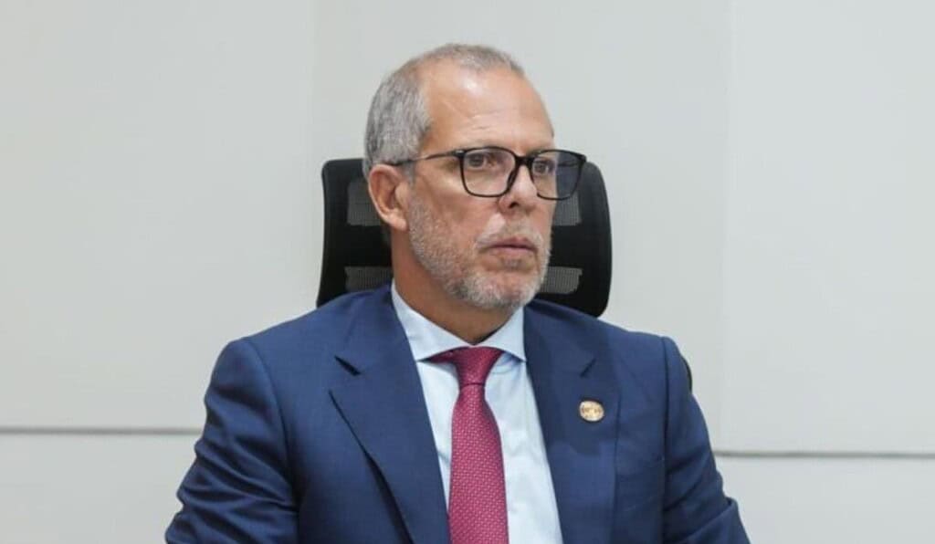 Alfredo Saade aspirará a la presidencia