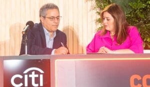 Emiliano Cáceres, gerente de la Asociación de Sociedades Agentes de Bolsa del Perú (ASAB) Shenny González, presidente de la Asociación de Comisionistas de Bolsa de Colombia (Asobolsa)