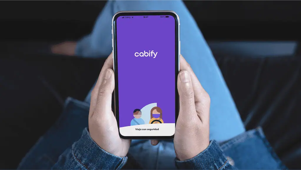 Latam Pass y Cabify se unen para ofrecer más beneficios a los viajeros: acuerdo permitirá acumular millas Usuarios de Latam Pass que viajen vía terrestre con Cabify, podrán adquirir millas. Foto: cortesía Cabify.