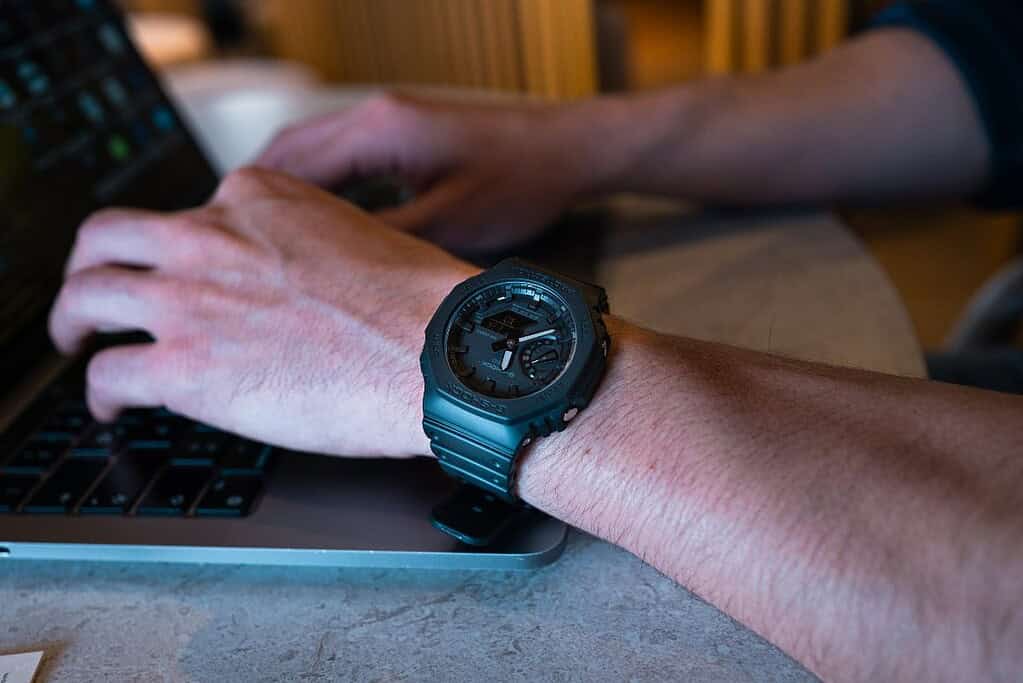 Modelo GA-2100 Casio