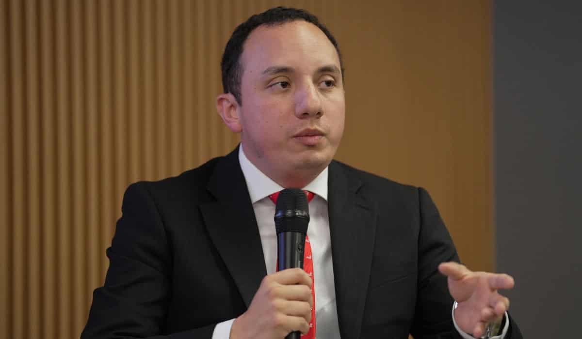 Home - Valora Analitik desbalance fiscal