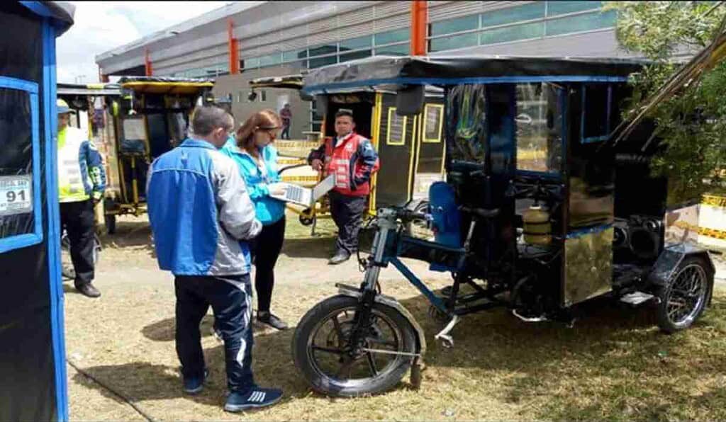 Distrito intensificará retenes para castiga bicitaxis en Bogotá