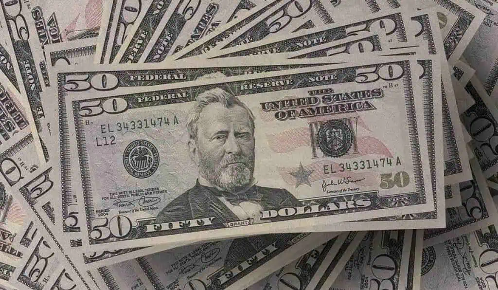 Dólar en Colombia cierra con incremento de casi $50: mercado estará atento a decisión de tasas del BanRep Dólar en Colombia