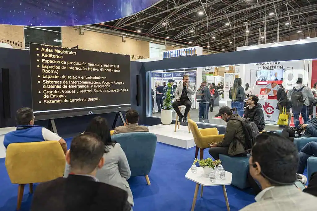 Inició la cuarta edición de Edutechnia, la feria que transforma la educación en América Latina La agenda de Edutechnia 2025 incluye conferencias, talleres y espacios de networking para el sector educativo. Foto: cortesía Corferias.