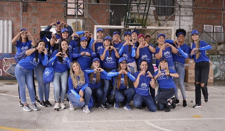 Essity y Fundación Grupo Familia lideraron voluntariado interempresarial que benefició a más de 100