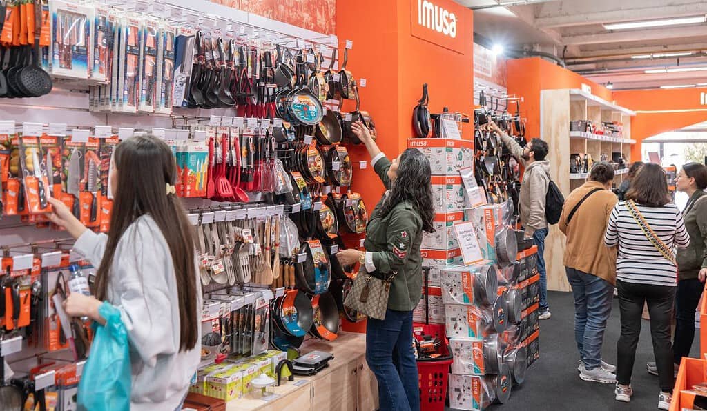 Los visitantes podrán encontrar productos en diez categorías, desde muebles y electrodomésticos hasta moda y joyería. Foto: cortesía Corferias.