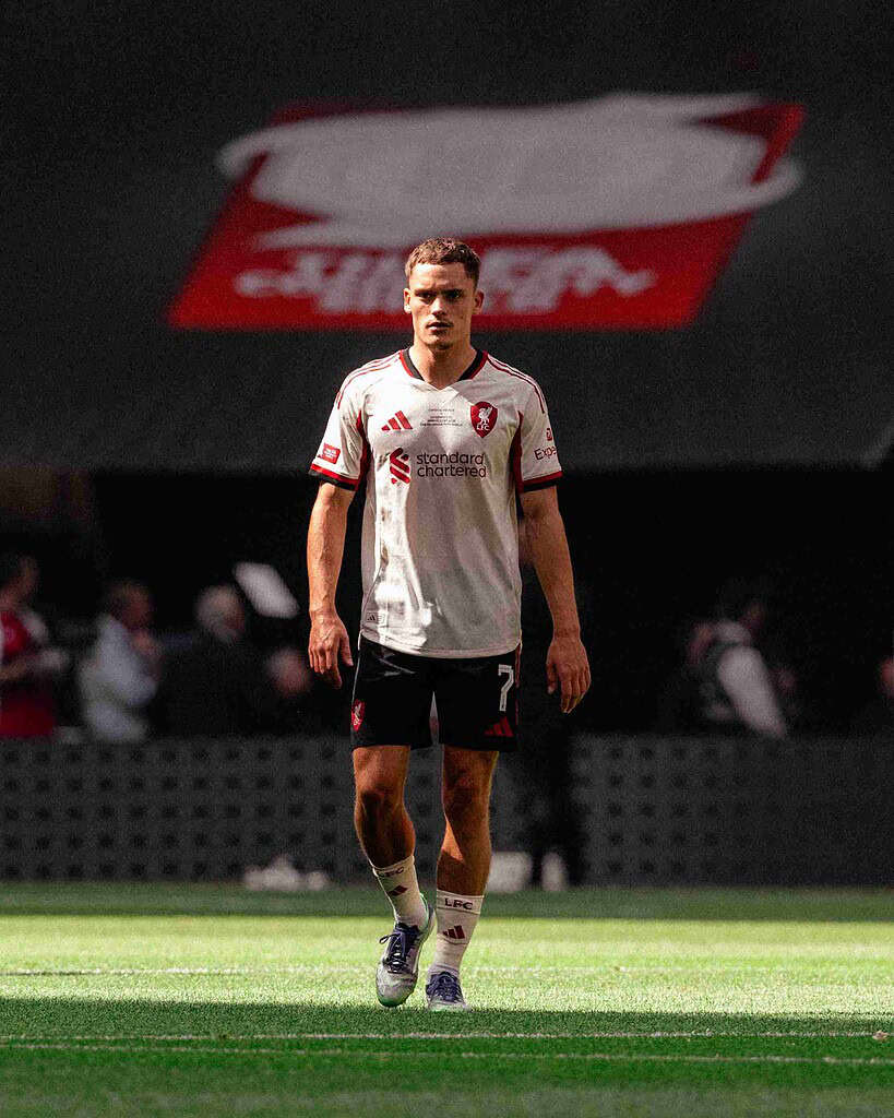 Florian Wirtz jugaba en Bayer Leverkusen