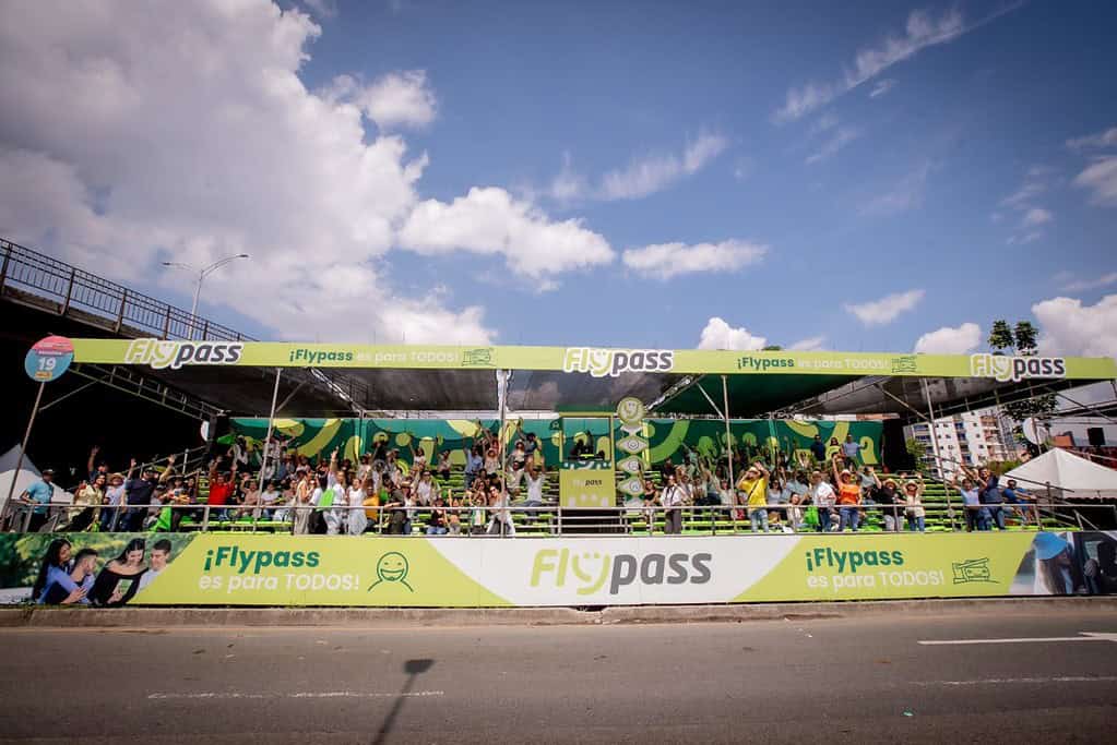Flypass patrocinador desfile feria de las flores