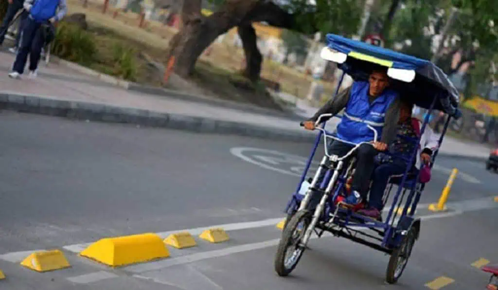 Ponen freno a bicitaxis en Bogotá: Norma establece esta prohibición que no acatan Freno en Bogotá que tendrán los bicitaxis
