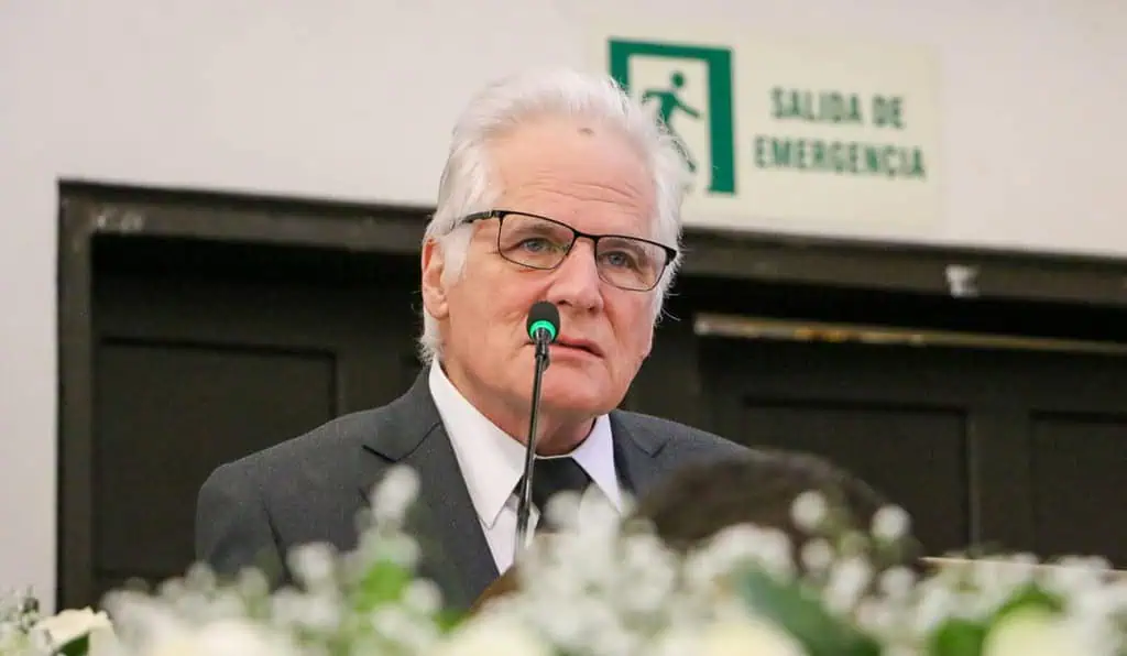 Miguel Uribe Londoño, padre de Miguel Uribe Turbay, entra a la baraja de precandidatos del Centro Democrático Miguel Uribe Londoño, nuevo precandidato presidencial del Centro Democrático