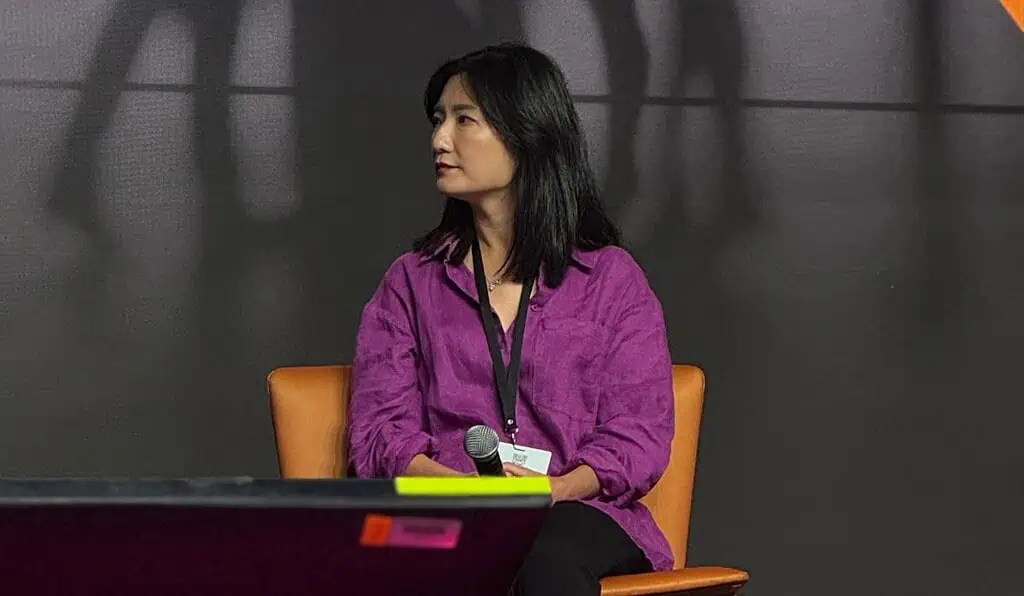 Pamela Hsieh, exejecutiva de Alibaba, revela detalles sobre el éxito de la empresa Pamela Hsieh, cofundadora de Alibaba y Alipay en Europa, habló con Valora Analitik sobre innovación, inteligencia artificial y el futuro de los emprendedores en América Latina. Foto: Valora Analitik.