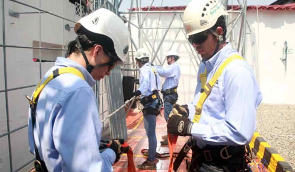 Pensión anticipada que tendrían trabajadores con alto riesgo
