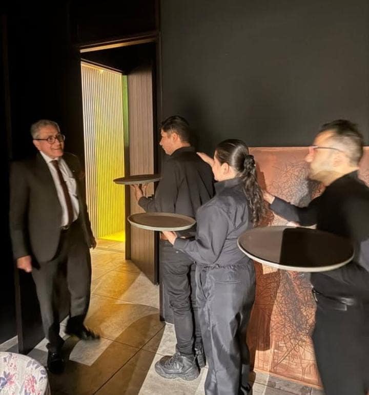 Así se formaron los asesores gastronómicos invidentes. Foto: cortesía Grupo Seratta.