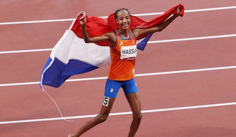 De París a Bogotá: Sifan Hassan revoluciona el atletismo de la capital con su visita a la tienda de Nike