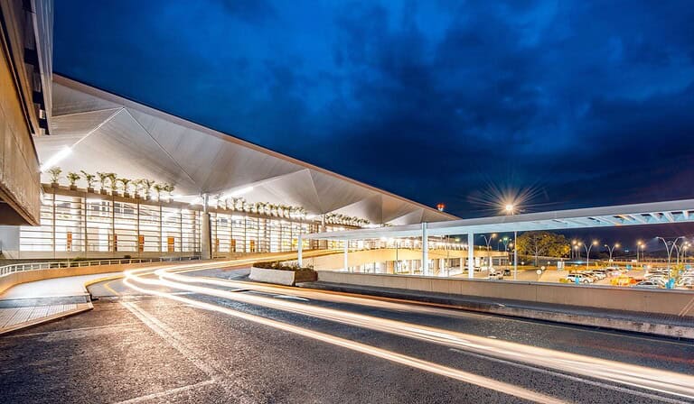 Aeropuerto Internacional Alfonso Bonilla Aragón de Palmira.