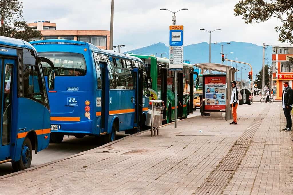 O-City con sus sistemas de pago redefinen el transporte público en América Latina: Ecuador, caso de éxito 