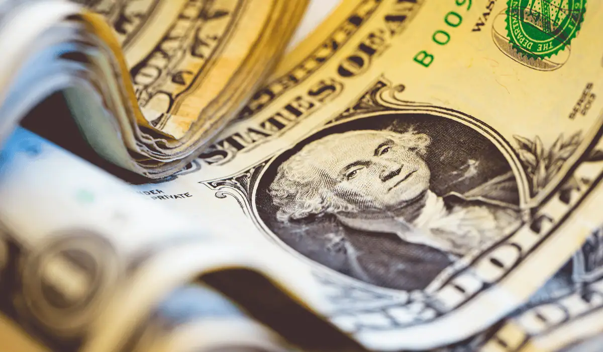 Home - Valora Analitik Dólar en Colombia