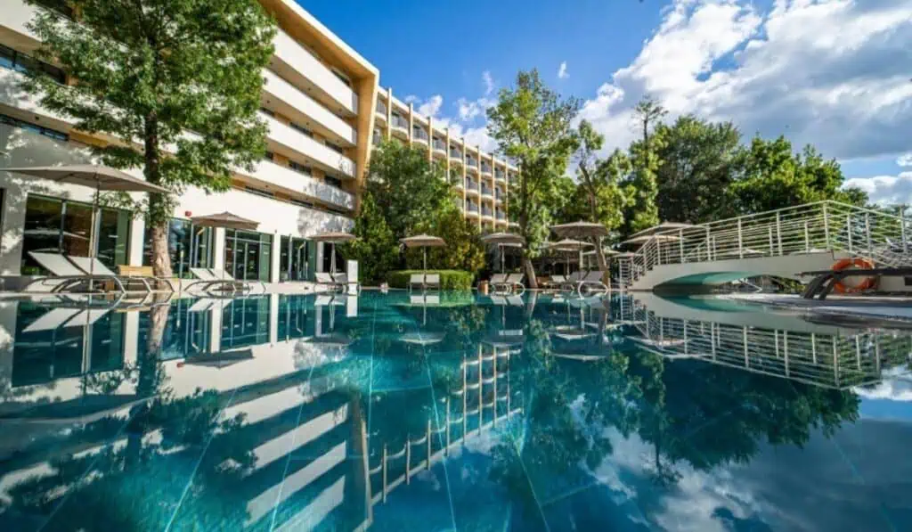 Colombianos prefieren hospedarse en hoteles todo incluido: cinco opciones imperdibles HVD Club Bor Ultra All Inclusive - Private Beach & Free Parking (Sunny Beach, Bulgaria)