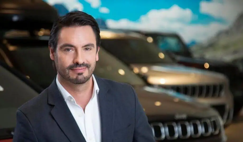 Peugeot acelera en Colombia; crece a más del 40 % y apunta a vender 300 unidades mensuales Mario Esteban Correa, director en Astara de todas las marcas de Stellantis, entre esas Peugeot