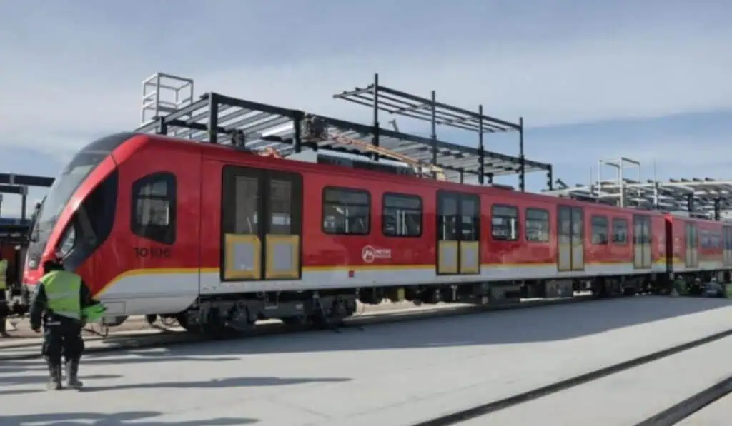 Primer tren de la Línea 1 del Metro de Bogotá ya está ensamblado y listo para pruebas en Bosa Metro de Bogotá
