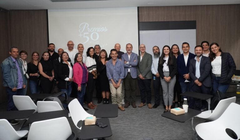 Premios +50 Emprende llegan a Colombia