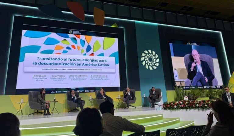 Renting Colombia Cumbre Internacional de Sostenibilidad e Innovación Ambiental en Bogotá