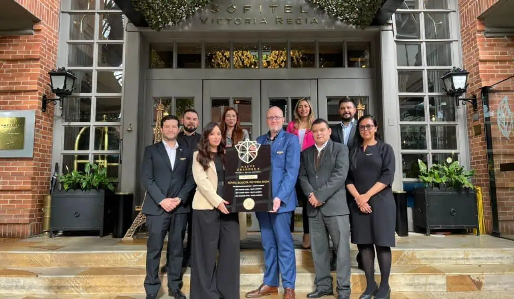 Sofitel Bogotá Victoria Regia recibió exclusivo reconocimiento: ¿Cuánto vale una noche? Sofitel Bogotá Victoria Regia fue galardonado en los Haute Grandeur Global Hotel Awards.