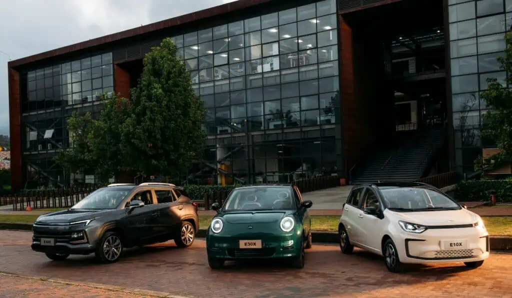 Autocom busca llegar a más de 30 concesionarios en Colombia Vehículos JAC