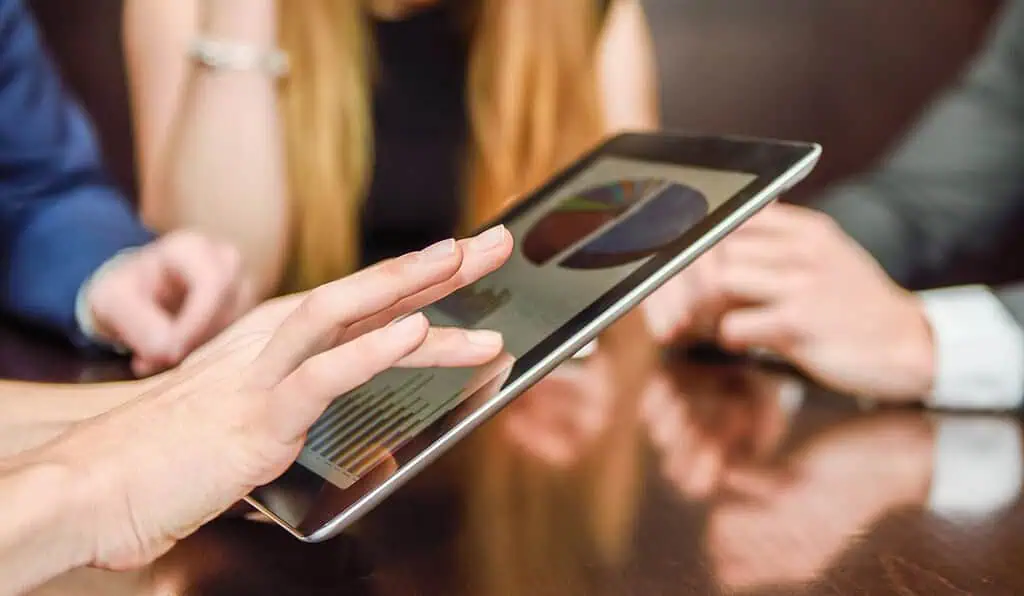 Colombia se convierte en epicentro regional para avanzar en la protección de los derechos digitales El Observatorio de Derechos Digitales busca responder a los desafíos éticos y sociales de la transformación digital. Foto: Freepik.