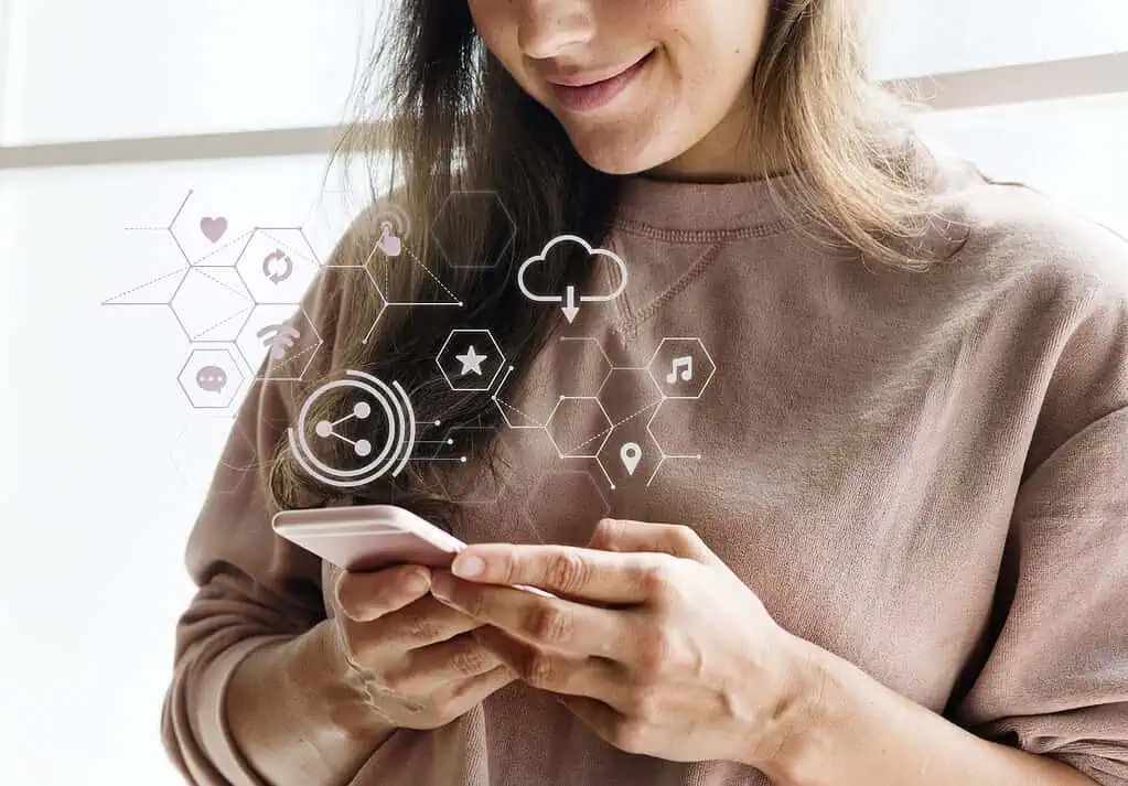 Colombia se convierte en epicentro regional para avanzar en la protección de los derechos digitales El debate sobre derechos digitales gana relevancia en América Latina. Foto: Freepik.