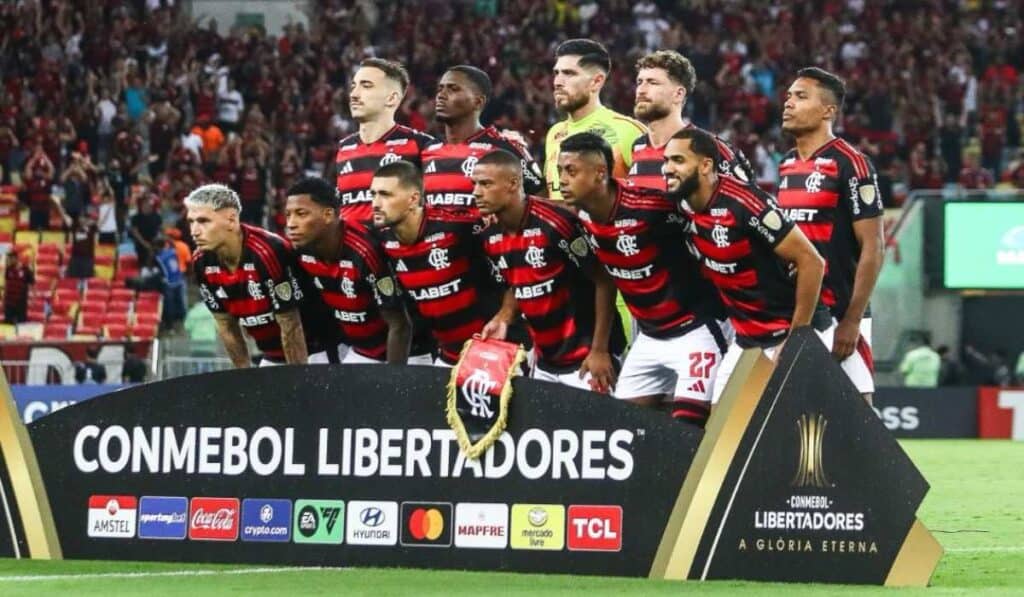 Guerra financiera en el fútbol brasilero: Flamengo reclama más dinero por derechos de transmisión y desata crítica de sus rivales