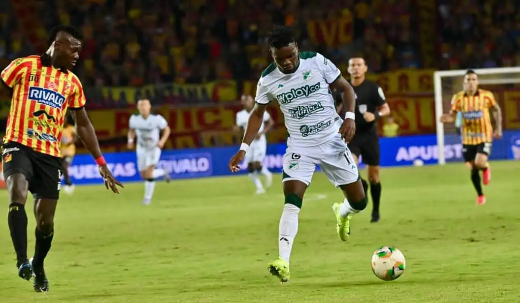 Continúan las denuncias de Acolfutpro: ¿Crisis económica amenaza a un histórico del fútbol colombiano? Continúan las denuncias de Acolfutpro: ¿Crisis económica amenaza a un histórico del fútbol colombiano?