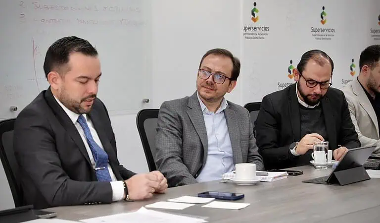 Gobierno Petro anunció medidas y mesa permanente para evitar crisis de energía en la costa Caribe