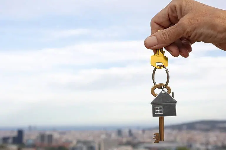La nueva fiebre inmobiliaria de colombianos ya no está en Miami: ahora miran hacia Europa