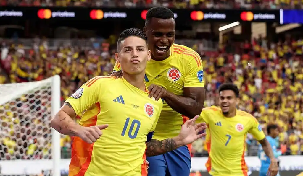 Si se gana el salario mínimo tendría que destinar el 25 % para comprarse la nueva camiseta original de la Selección Colombia Si se gana el salario mínimo tendría que destinar el 25 % para comprarse la nueva camisa original de la selección Colombia