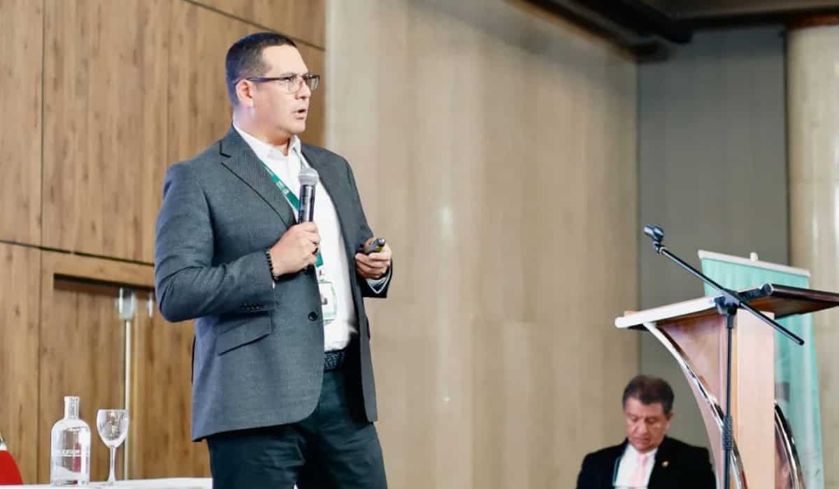 Sale el superintendente de Salud, Giovanni Rubiano, en medio del pulso por la reforma de salud superintendente de Salud, Giovanny Rubiano (1)