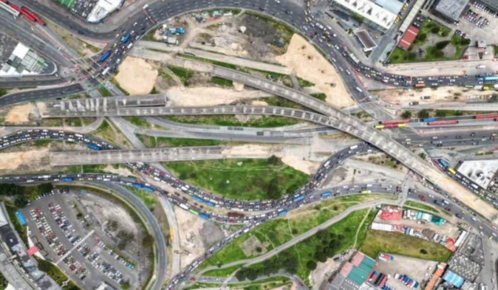 Estos son los cierres viales por implosión de puentes en la Av Las Américas