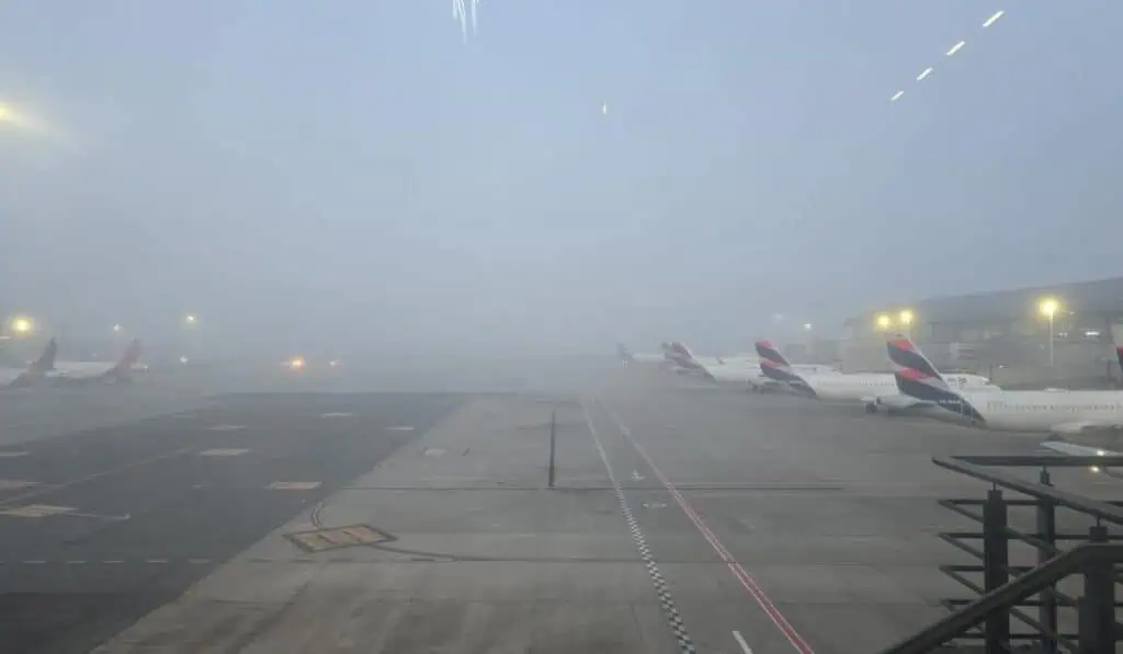 Cierre en el Aeropuerto El Dorado por densa neblina en Bogotá: Estos son algunos de los vuelos afectados; ¿a qué hora reabriría? Aeropuerto El Dorado