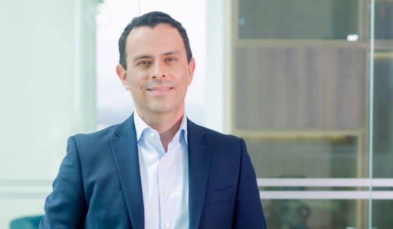 Carlos Andres Echeverri, Vicepresidente de Empresas del Banco de Occidente