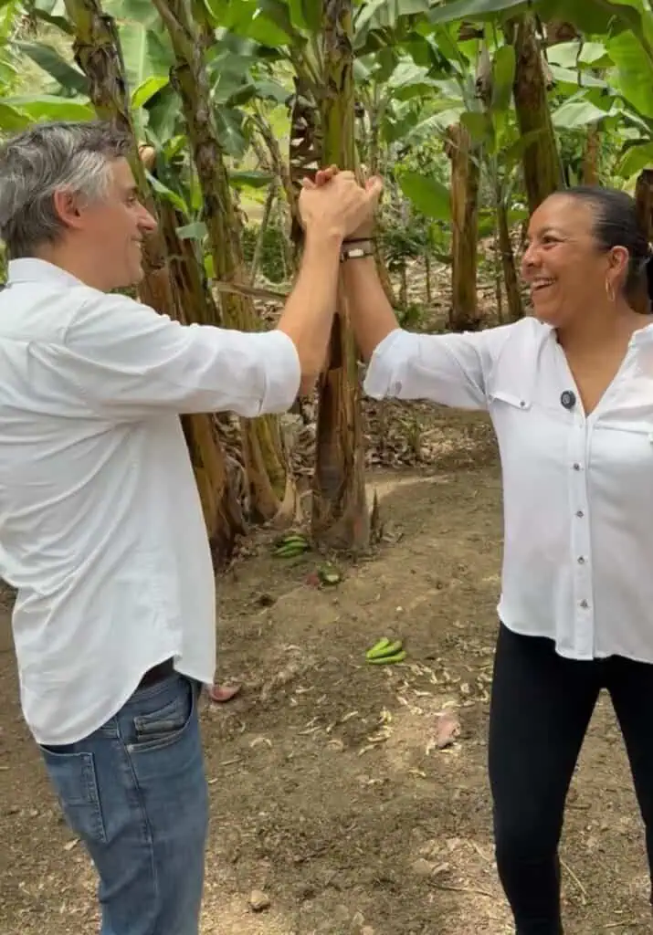 Grupo Éxito duplica compra local a familias de Asoculsan; estos son los beneficios Carlos Calleja y Diana Cano