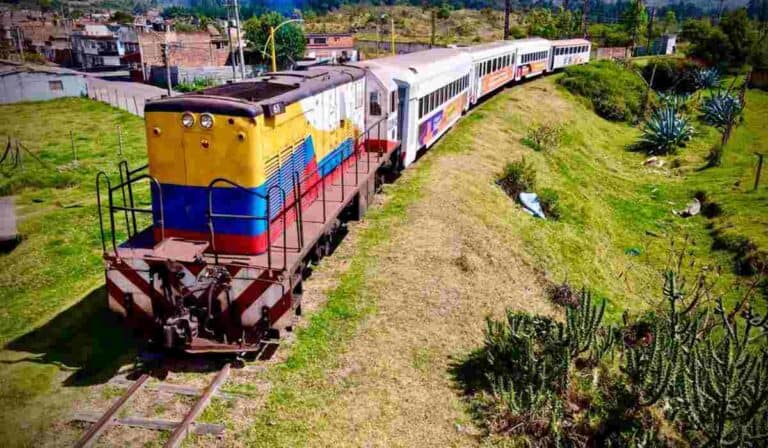 El nuevo tren que ya comenzó a operar en Boyacá