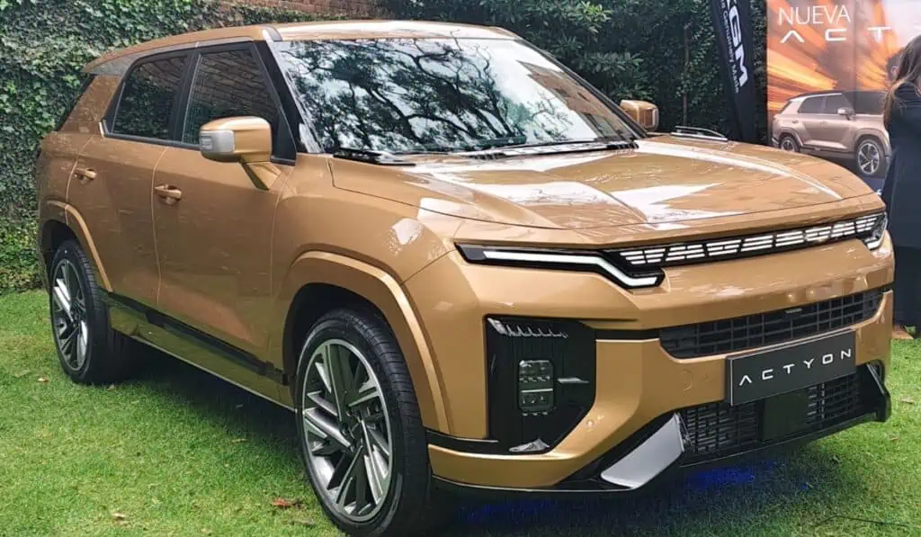 Coreana KGM lanzó la SUV Actyon en Colombia: precio y portafolio completo KGM Actyon