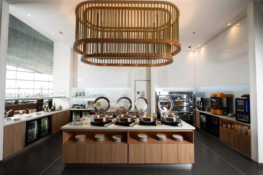 Buffet del Lounge de Avianca en El Dorado. Foto: cortesía. 