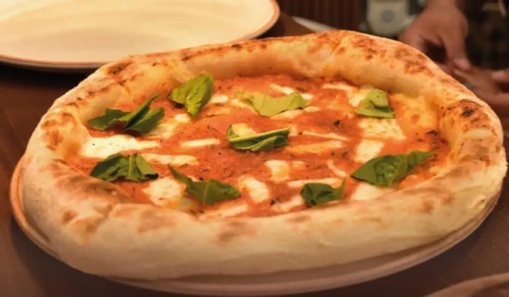 Estos son los 5 mejores restaurantes para comer pizza en Bogotá: ¿Es muy caro? Pizza Margarita
