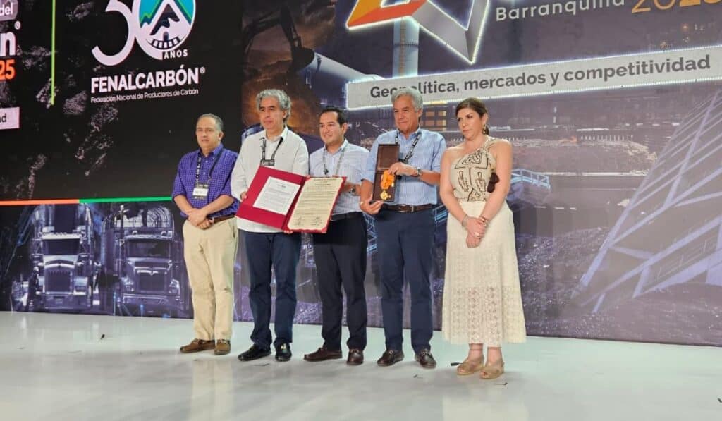Reconocimientos a Fenalcarbón en sus 30 años