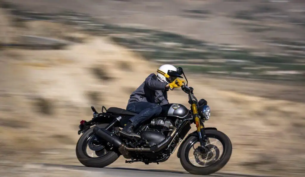 Entrevista I Royal Enfield acelera su crecimiento en Colombia y prepara nuevos lanzamientos para 2026 Motocicleta Bear 650