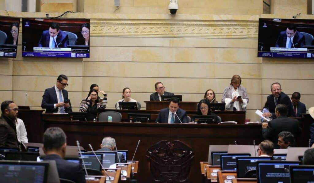 Congreso aprueba el Presupuesto de Colombia para 2026 por $547 billones: se acogió el texto de la Cámara Senado de Colombia 2025